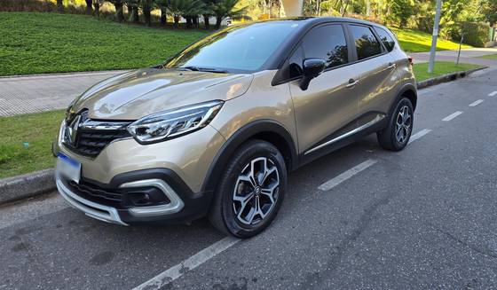 RENAULT CAPTUR 1.3 TCE FLEX ICONIC X-TRONIC